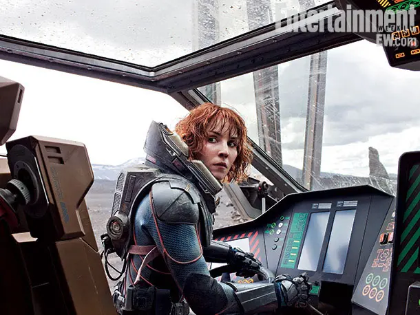 New Prometheus Images Get Personal with the Cast