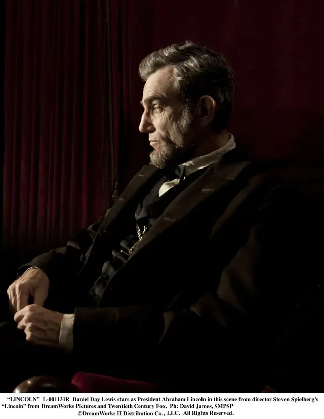 Steven Spielberg's Lincoln Trailer Delivers an Awards Message