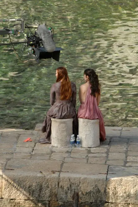 Game of Thrones Season 3 Set Pics and Footage from King's Landing