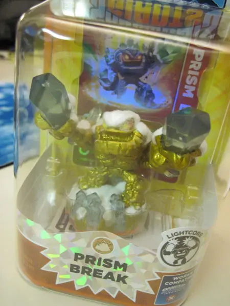 Skylanders Giants Exclusive Employee Edition Prism Break is Silver and Gold