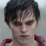 Warm Bodies Review: Nicholas Hoult Shares Zombie Love