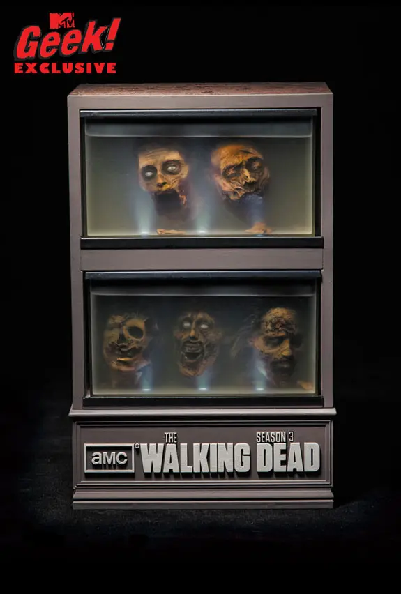 The Walking Dead Season 3 Limited Edition Blu-ray Fish Tank Case is Brilliant