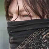 Daryl Dixon Covers Up in New The Walking Dead Season 4 Image