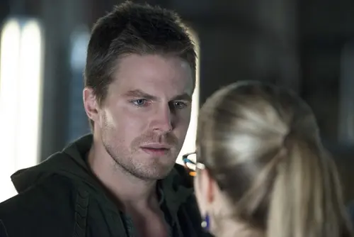 Arrow Season 2 Episode 209 'Three Ghosts' Review and Recap 6 Qs