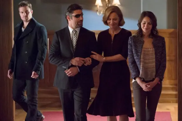 Arrow Season 2 Episode 215 'The Promise' Review and Recap 6 Qs